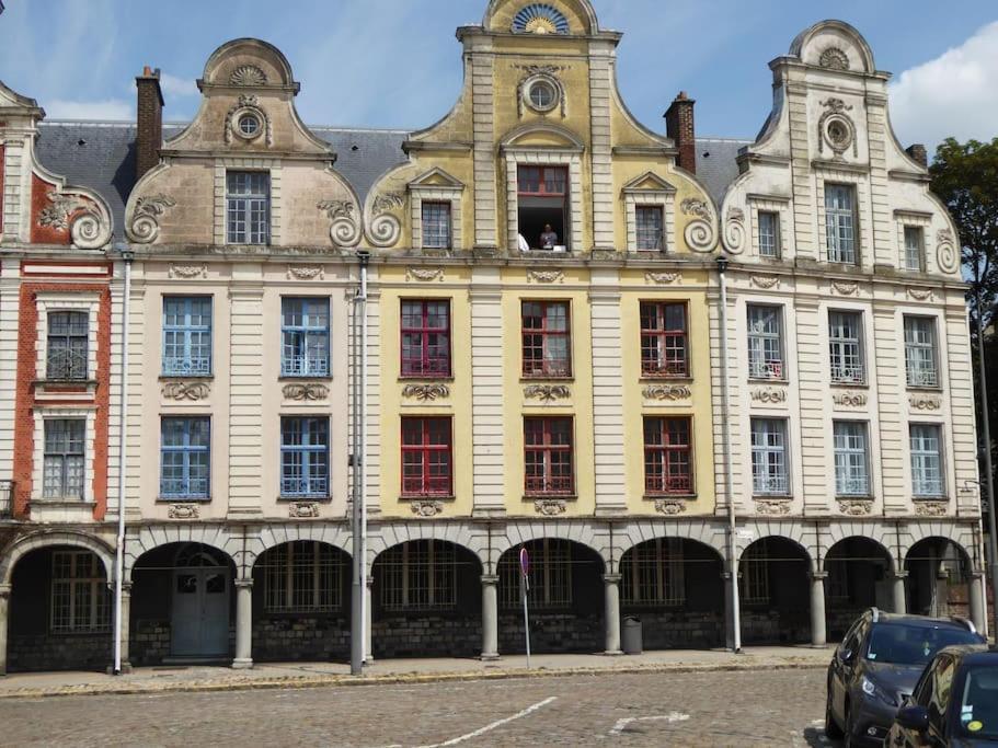 Les Coquelicots Grand Place Arras Eksteriør bilde
