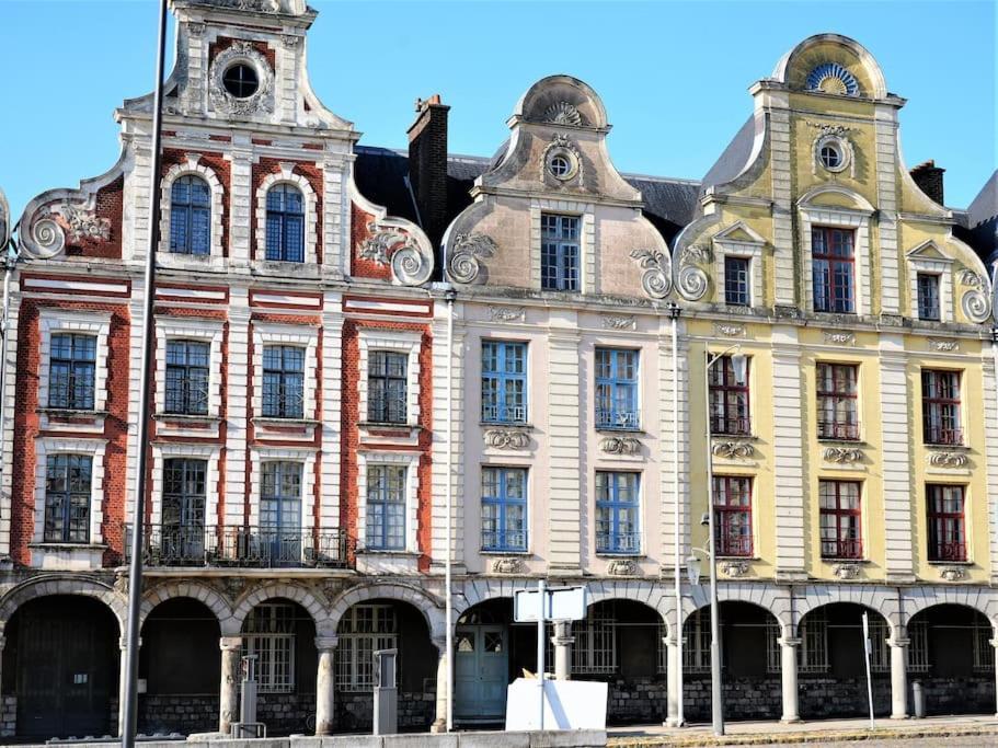 Les Coquelicots Grand Place Arras Eksteriør bilde